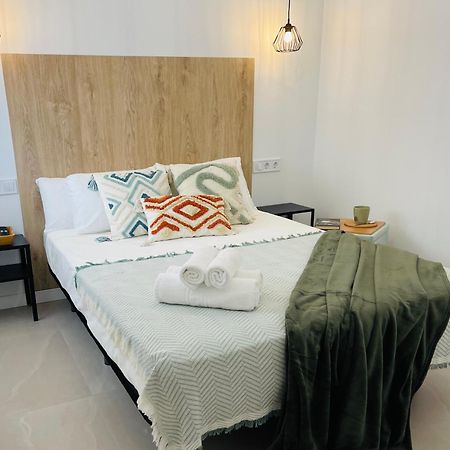 Solaz Malaga, Shared Apartment Málaga Exterior foto